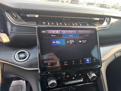 2022 Jeep Grand Cherokee L Overland