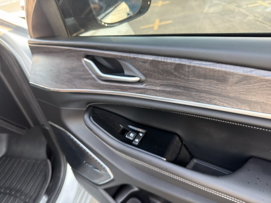 2022 Jeep Grand Cherokee L Overland