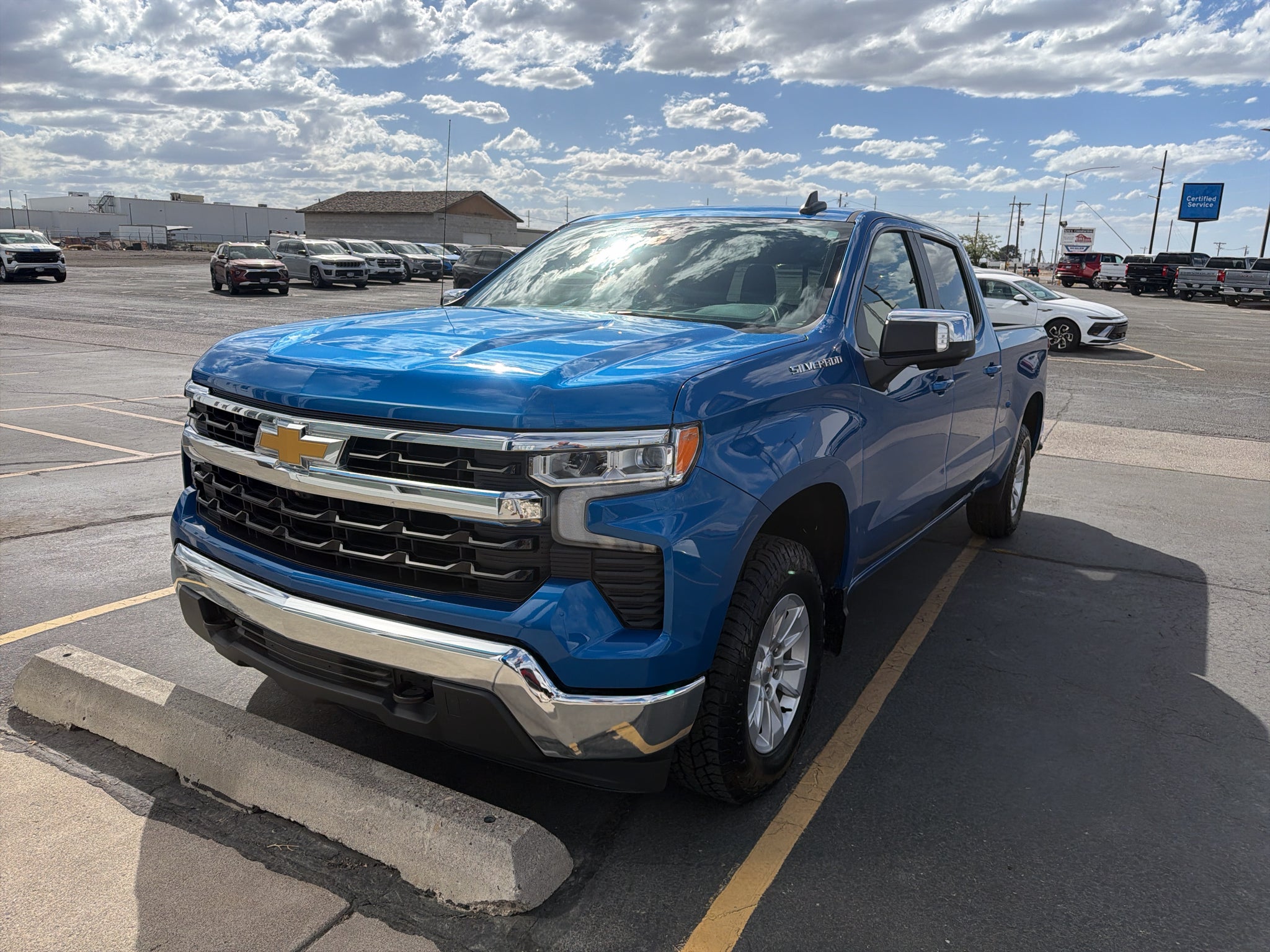2023 Chevrolet Silverado 1500 LT