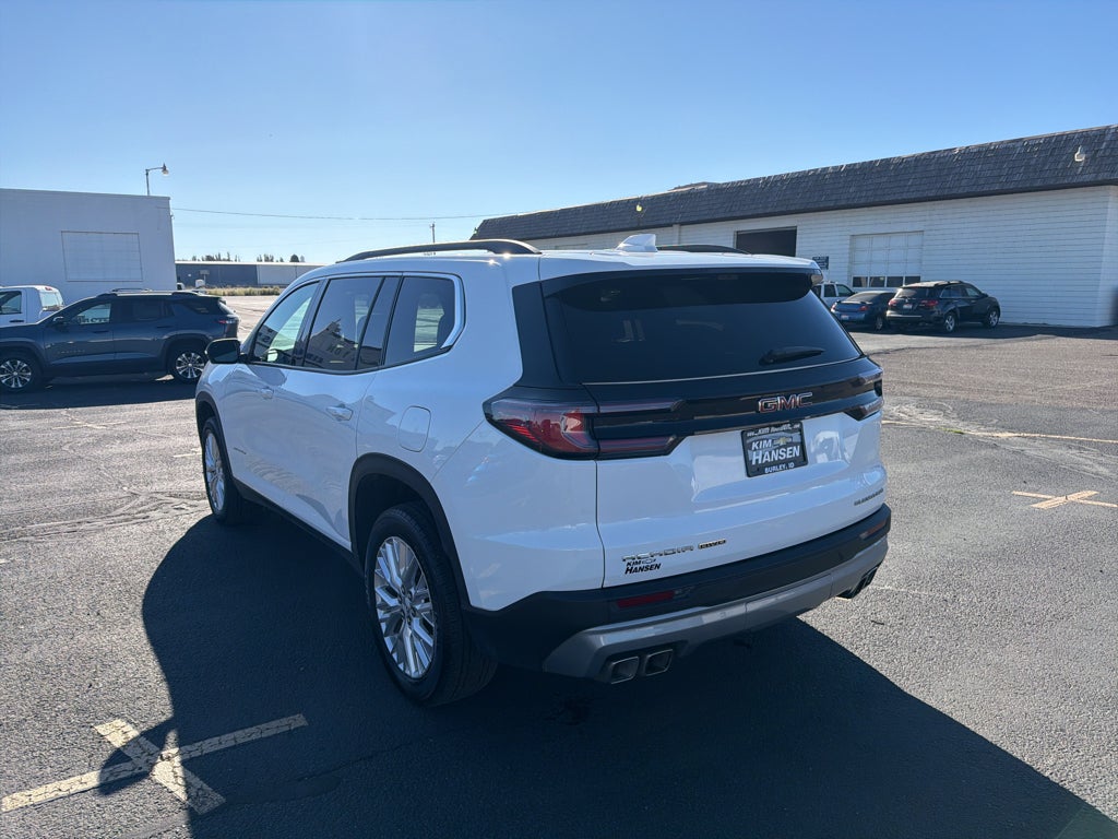 2026 GMC Acadia Elevation