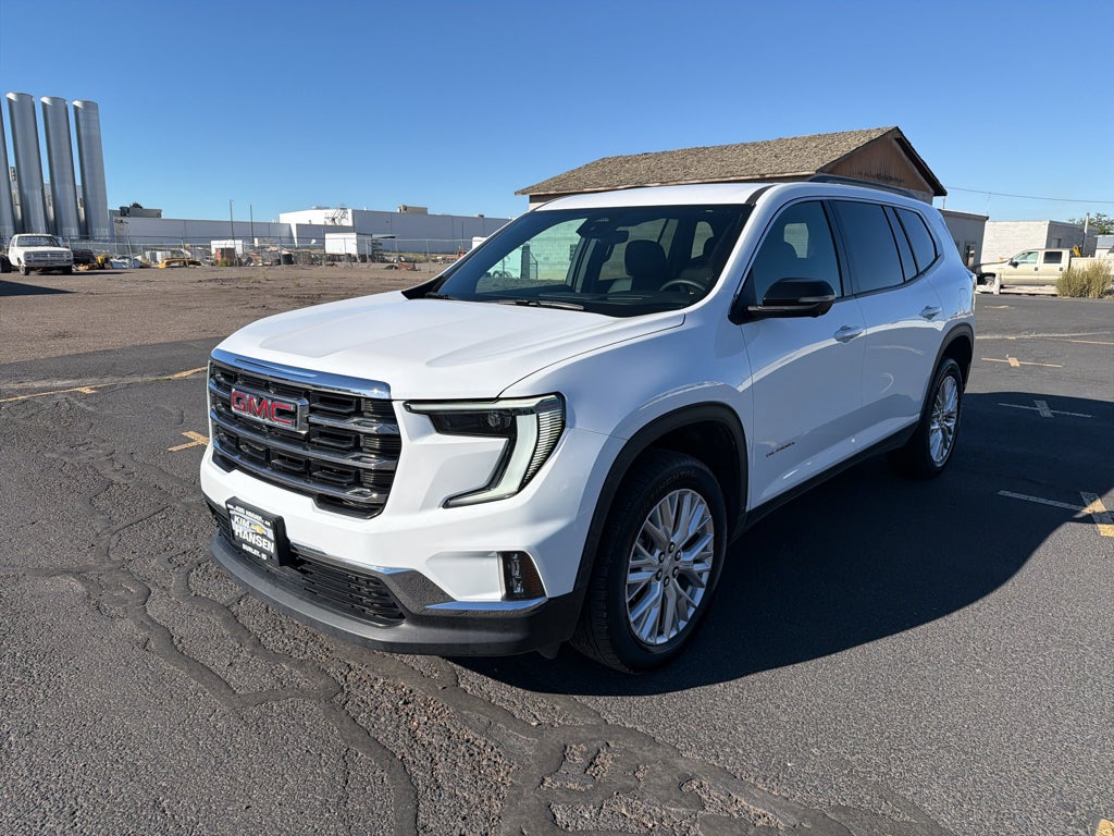 2026 GMC Acadia Elevation