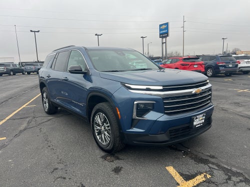 2025 Chevrolet Traverse LT
