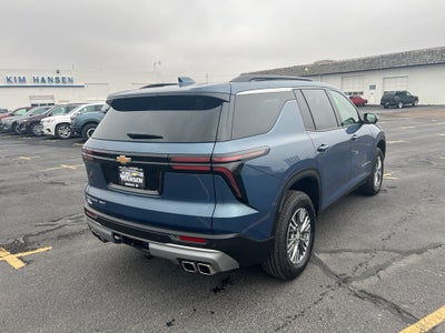 2025 Chevrolet Traverse LT