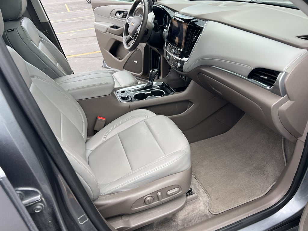 2020 Chevrolet Traverse LT Leather
