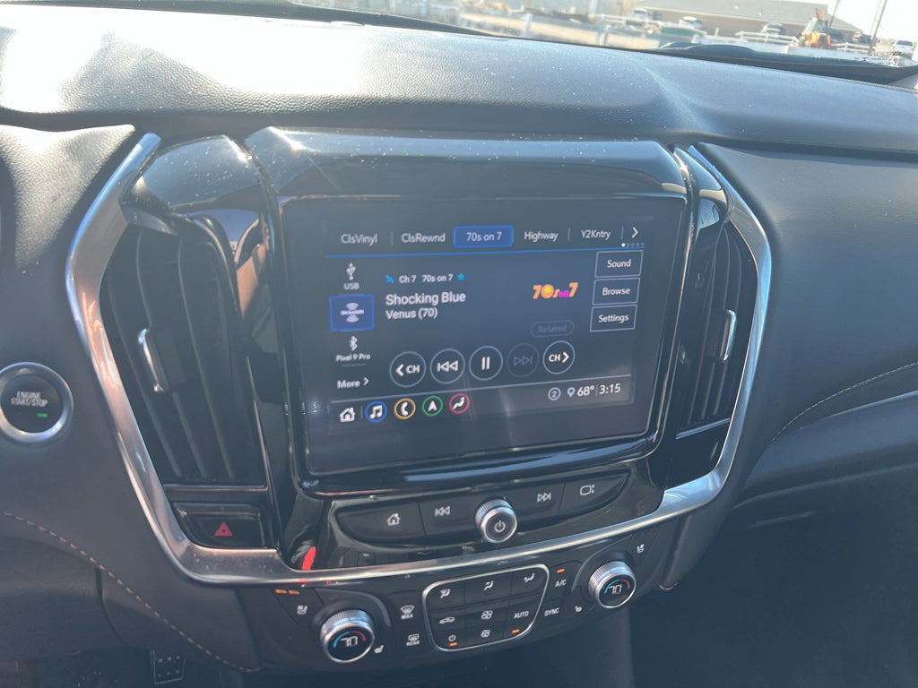 2021 Chevrolet Traverse Premier