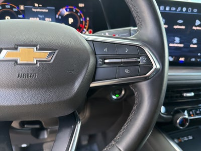 2025 Chevrolet Suburban LT