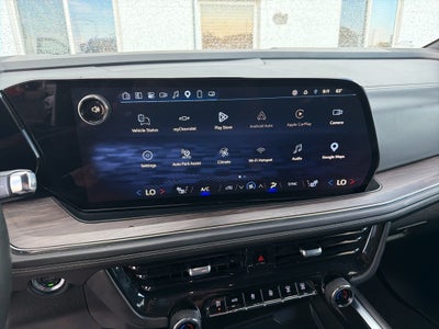 2025 Chevrolet Suburban LT