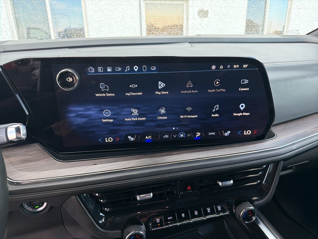 2025 Chevrolet Suburban LT