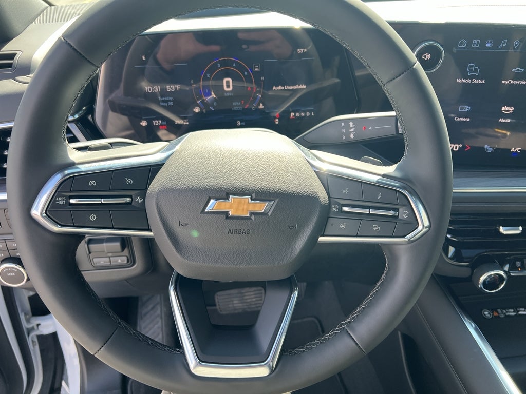 2025 Chevrolet Suburban LT