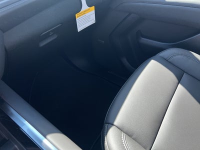 2025 Chevrolet Suburban LT