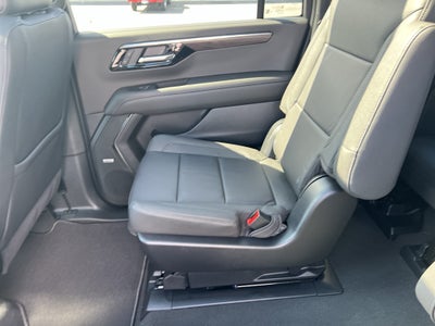 2025 Chevrolet Suburban LT