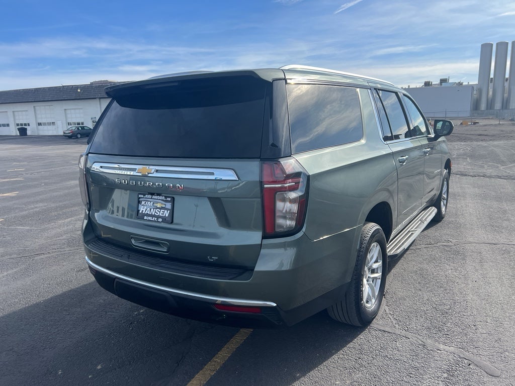 2024 Chevrolet Suburban LT