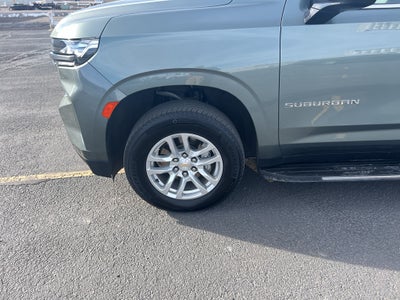 2024 Chevrolet Suburban LT