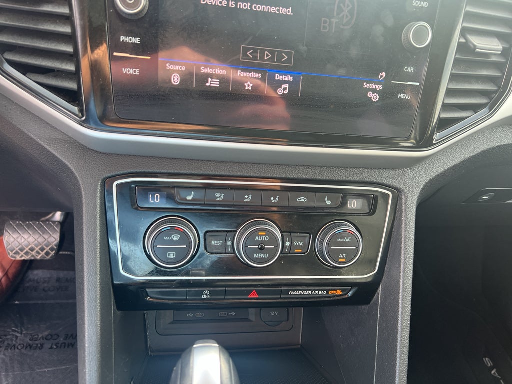 2022 Volkswagen Atlas 3.6L V6 SE w/Technology