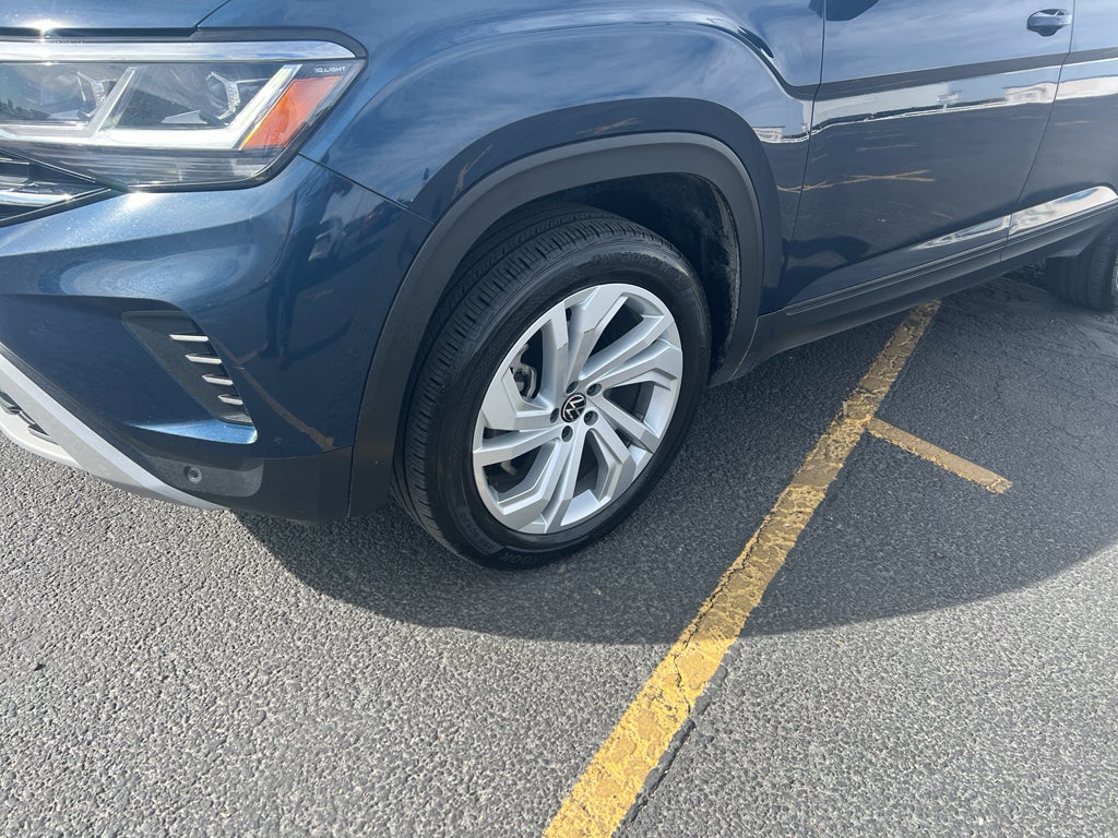 2022 Volkswagen Atlas 3.6L V6 SE w/Technology
