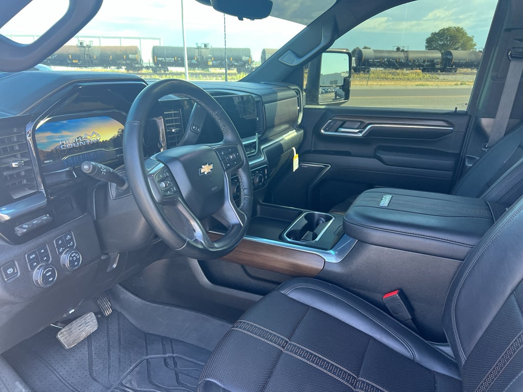 2024 Chevrolet Silverado 2500 HD High Country
