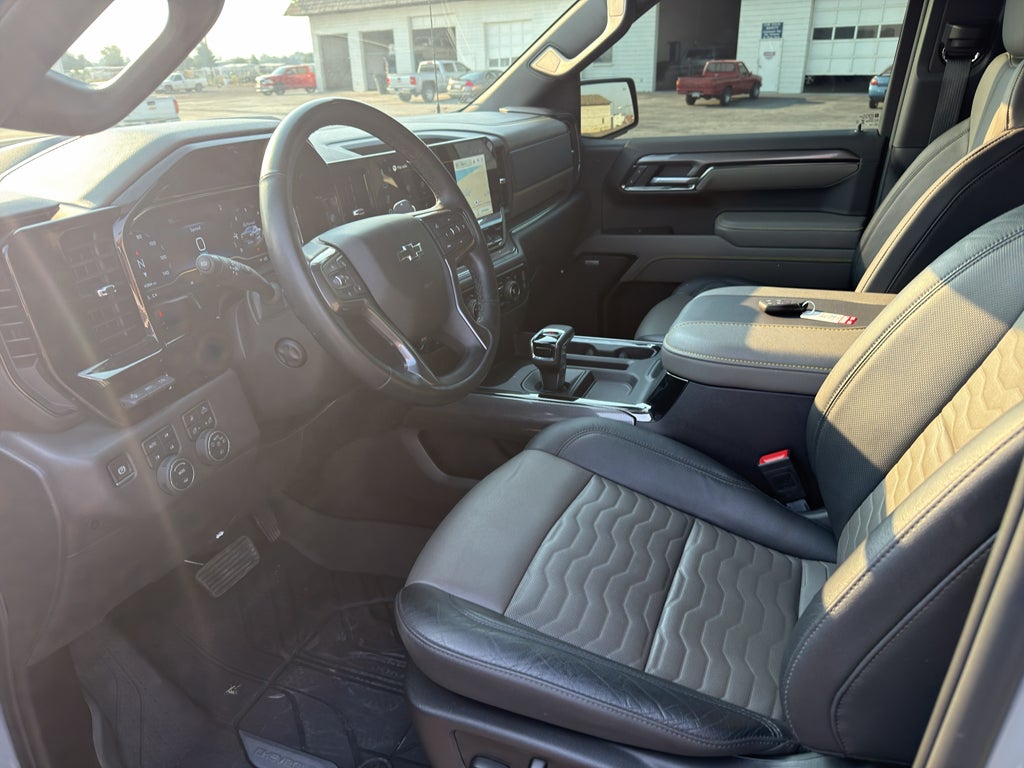 2025 Chevrolet Silverado 1500 ZR2