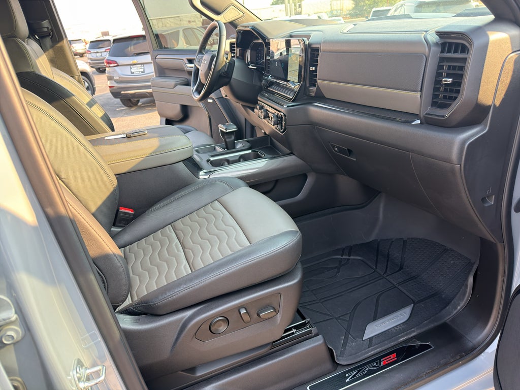 2025 Chevrolet Silverado 1500 ZR2