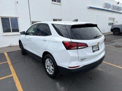 2022 Chevrolet Equinox LS