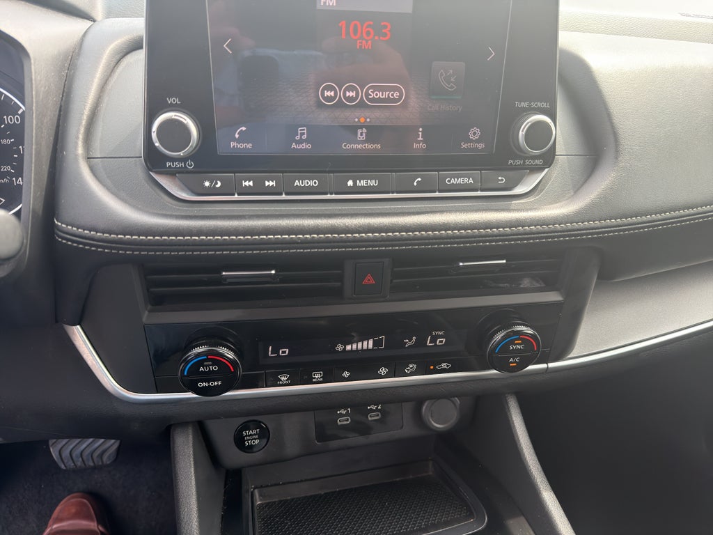 2025 Nissan Rogue SV