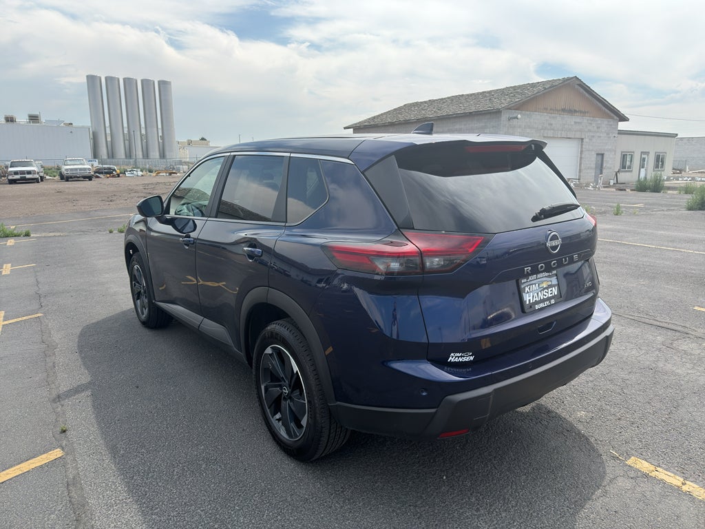 2025 Nissan Rogue SV